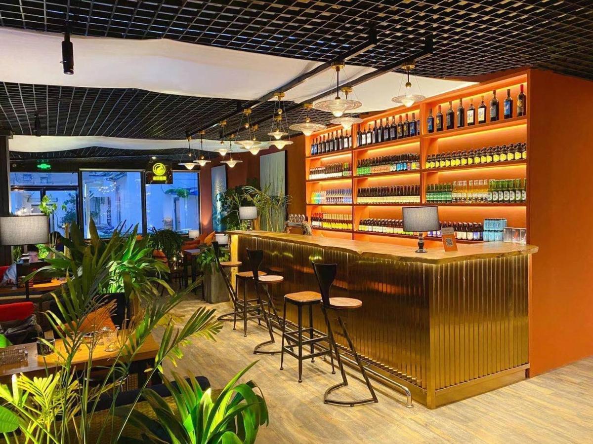 Lantian Garden Hostel Thanh Đảo Ngoại thất bức ảnh