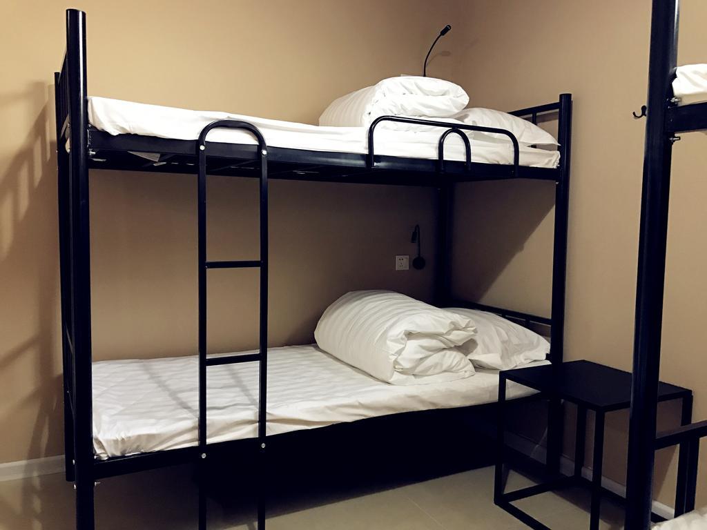 Lantian Garden Hostel Thanh Đảo Ngoại thất bức ảnh