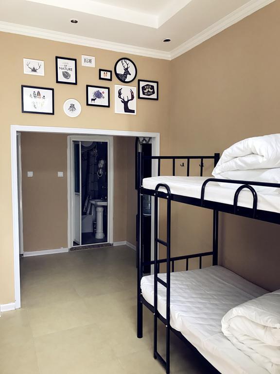 Lantian Garden Hostel Thanh Đảo Ngoại thất bức ảnh