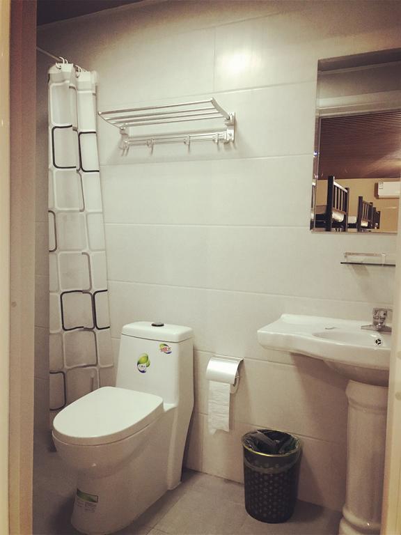 Lantian Garden Hostel Thanh Đảo Ngoại thất bức ảnh