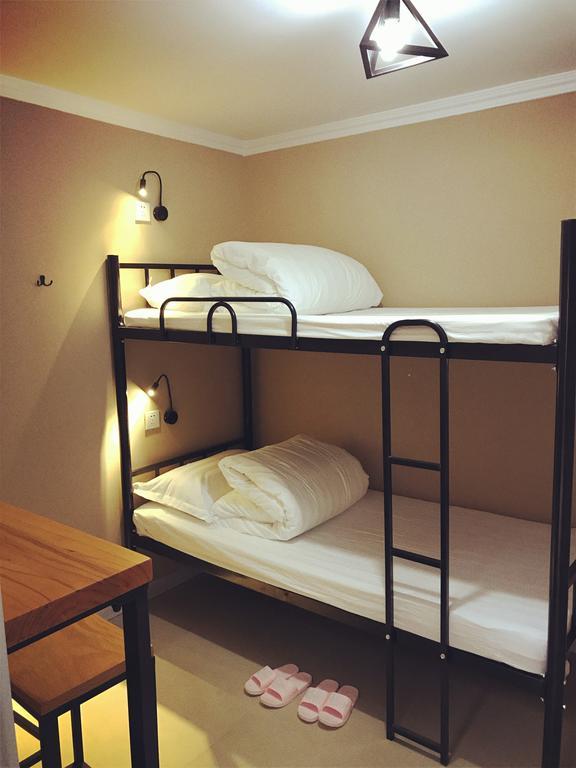 Lantian Garden Hostel Thanh Đảo Ngoại thất bức ảnh